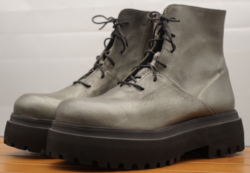 New! LOFINA Chunky Lug sole combat boot with side zip Pewter size EU 40/ US 9